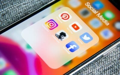 Advertising versus Social Networking on Twitter
